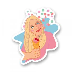 Милая улыбающаяся девушка
