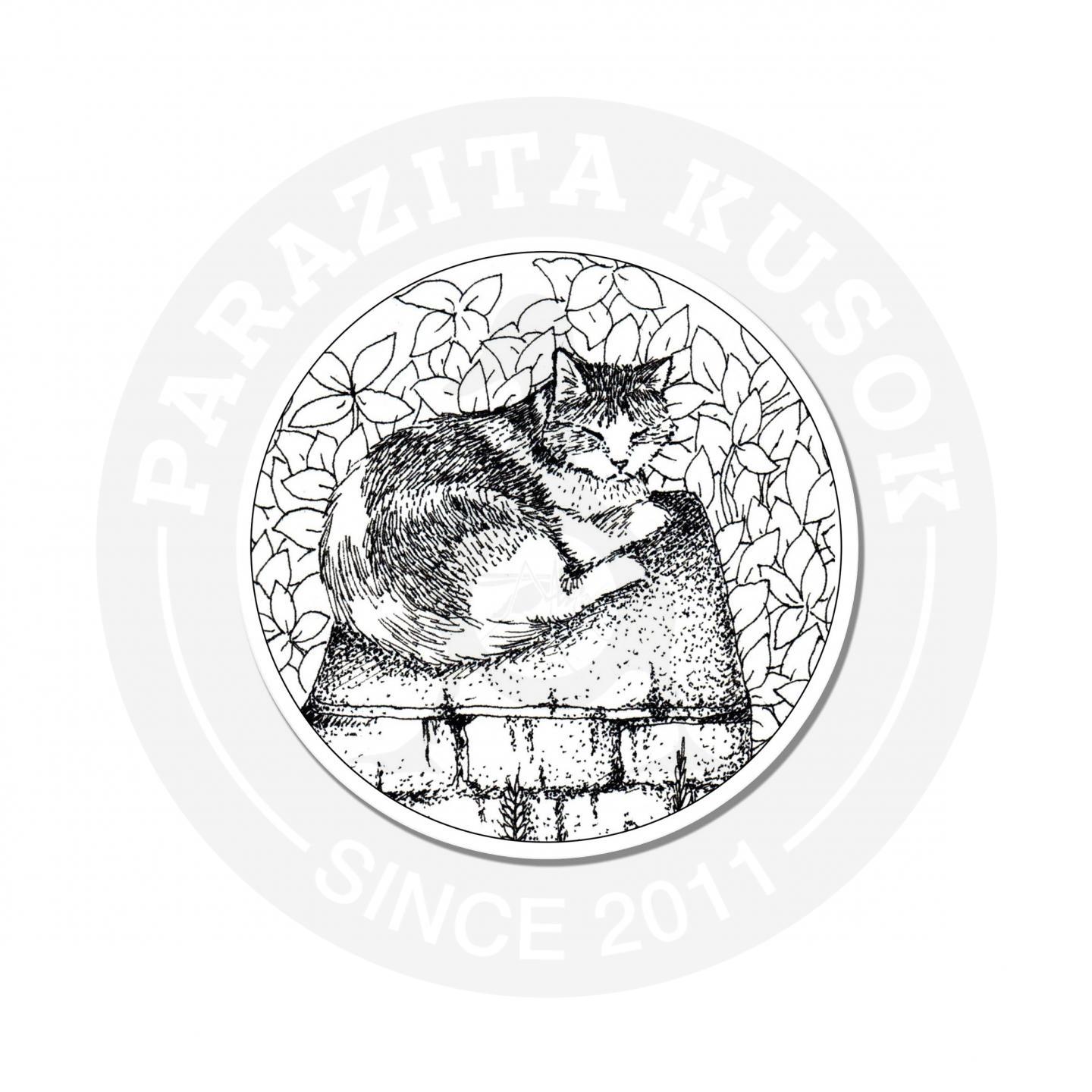кот клубок ч/б