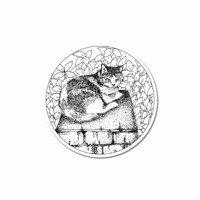 кот клубок ч/б