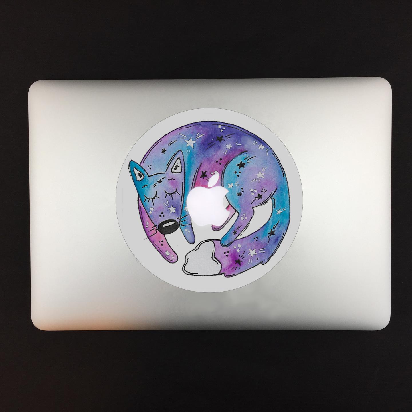 Наклейка на Macbook &laquo;Звездная лиса&raquo;