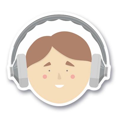 Мальчик в наушниках